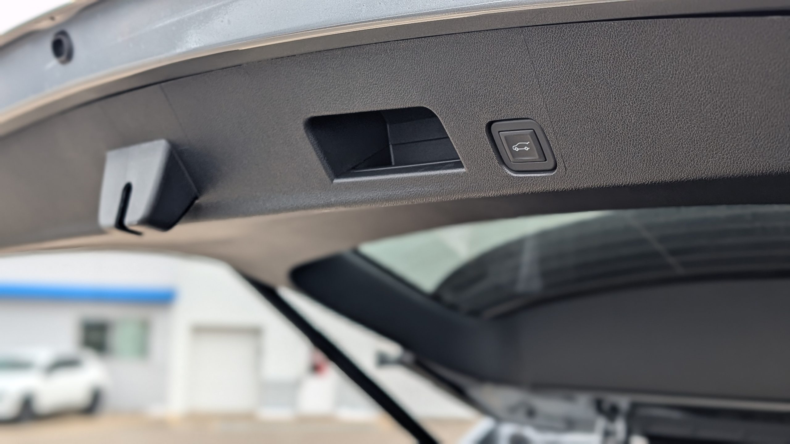 power liftgate button SUV