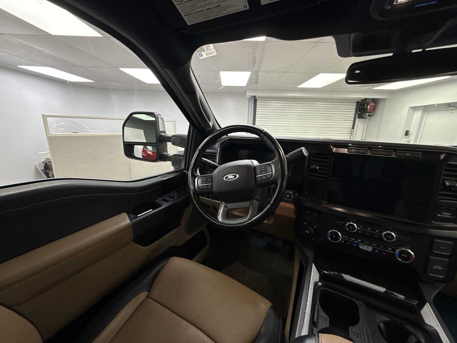 2023 Ford F-350 LARIAT