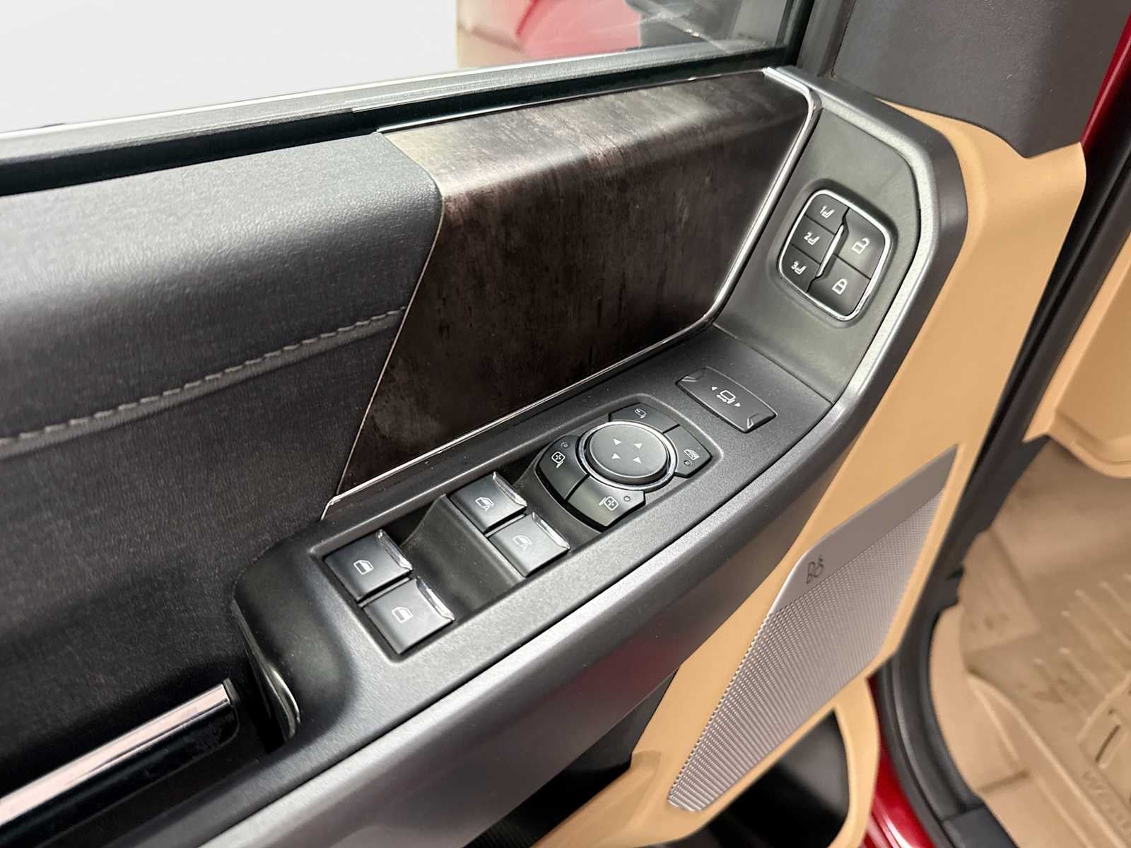 2023 Ford F-350 LARIAT