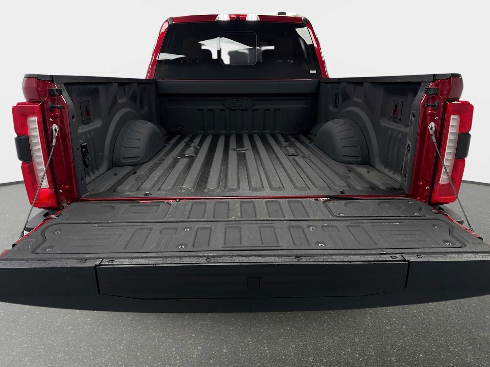 2023 Ford F-350 LARIAT