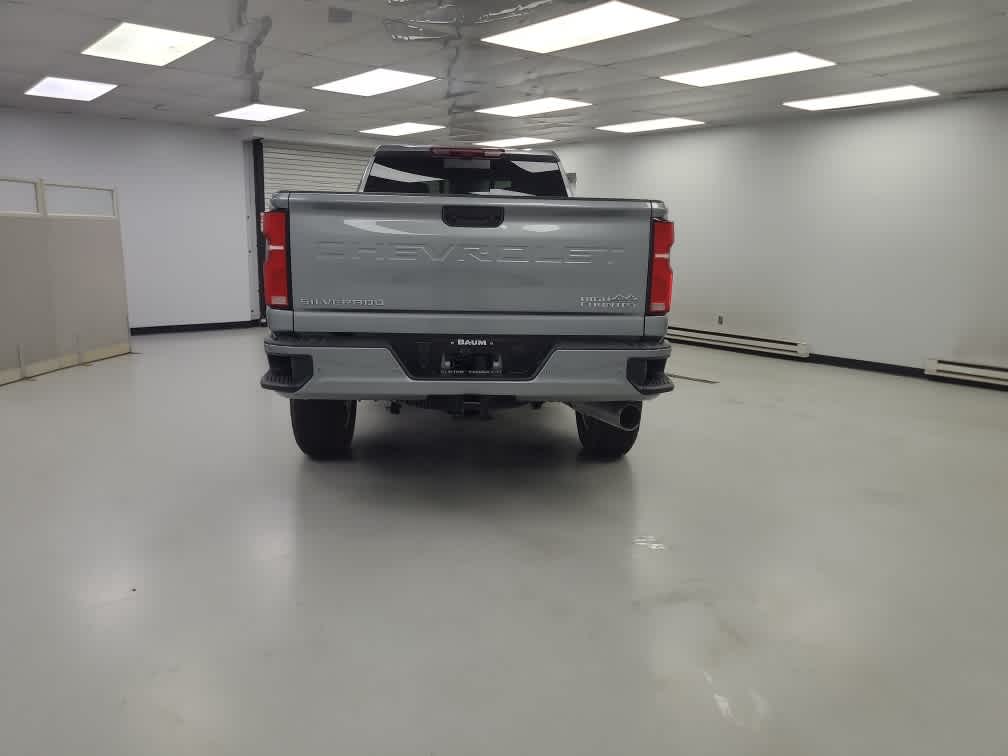2025 Chevrolet Silverado 3500 HD High Country