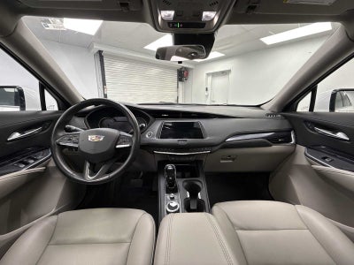 2023 Cadillac XT4 Luxury