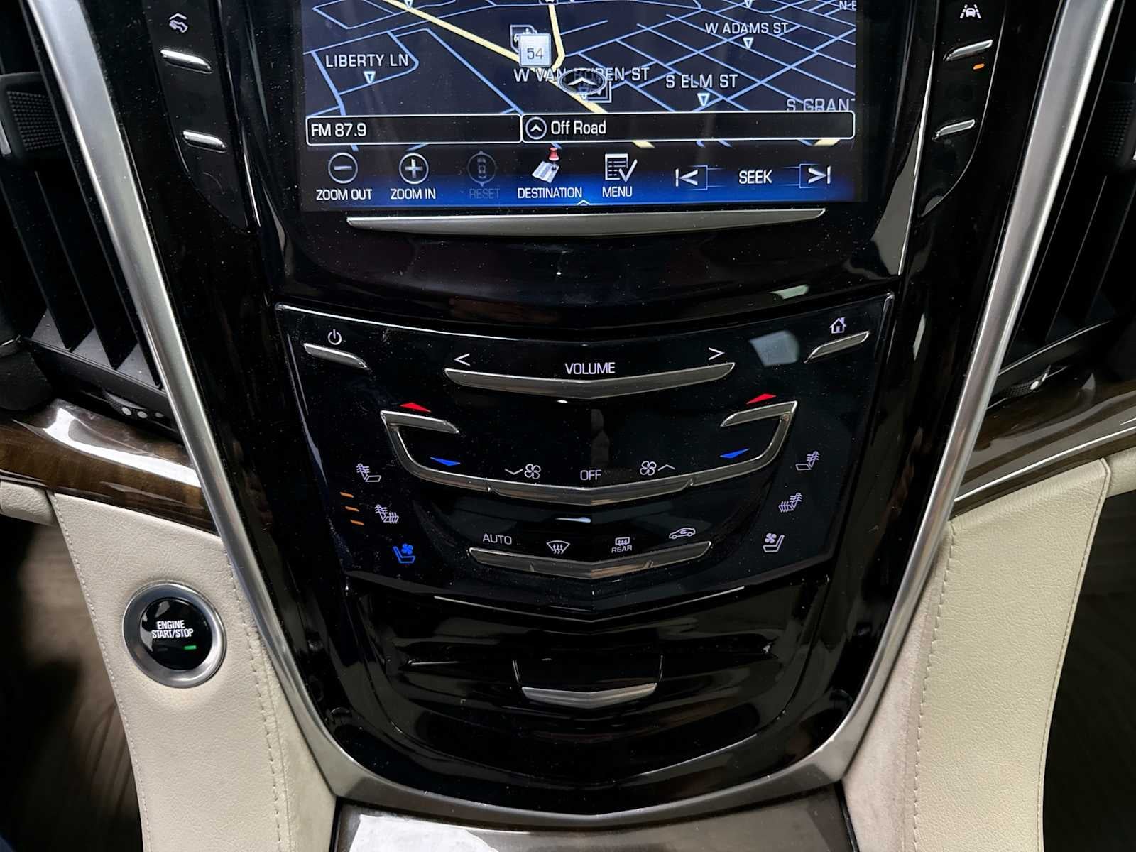 2019 Cadillac Escalade Luxury