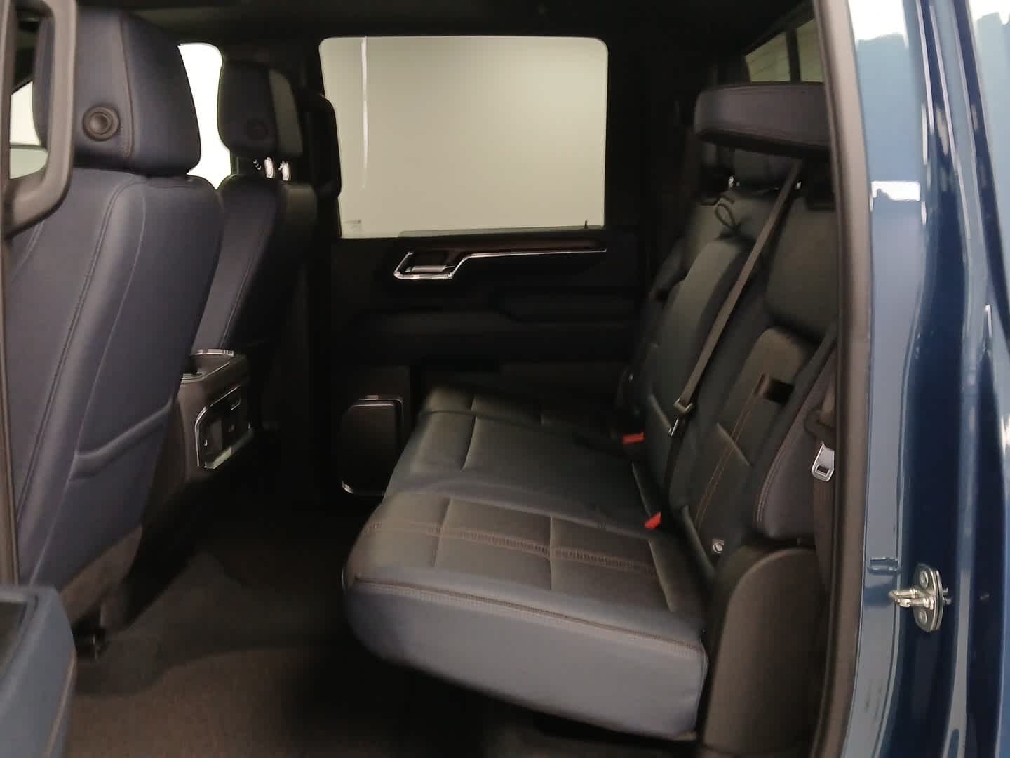 2024 Chevrolet Silverado 3500 HD High Country