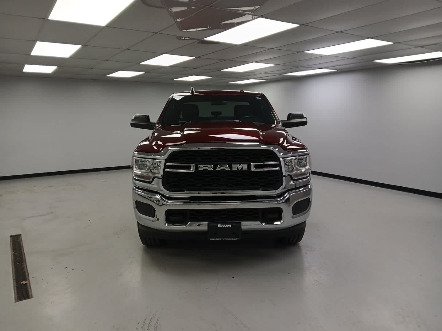 2022 RAM 2500 Tradesman Crew Cab 4x4 6'4" Box