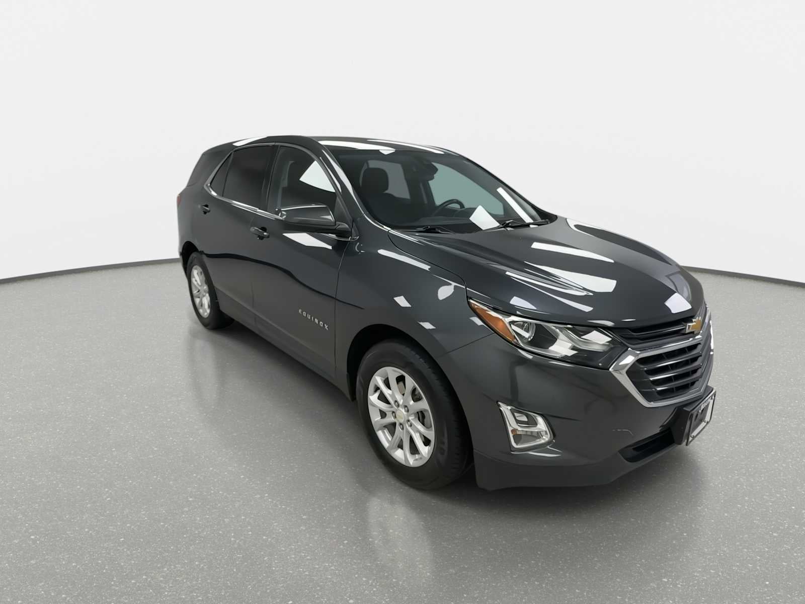 Used 2019 Chevrolet Equinox 2FL with VIN 3GNAXJEV3KS617406 for sale in Clinton, IL