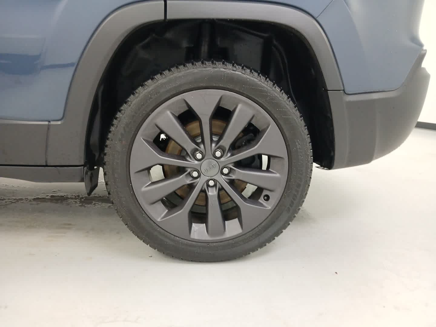 2021 Jeep Cherokee 80th Anniversary FWD