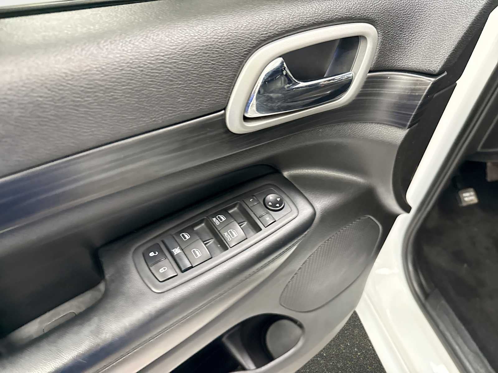 2021 Jeep Grand Cherokee Laredo X 4x4