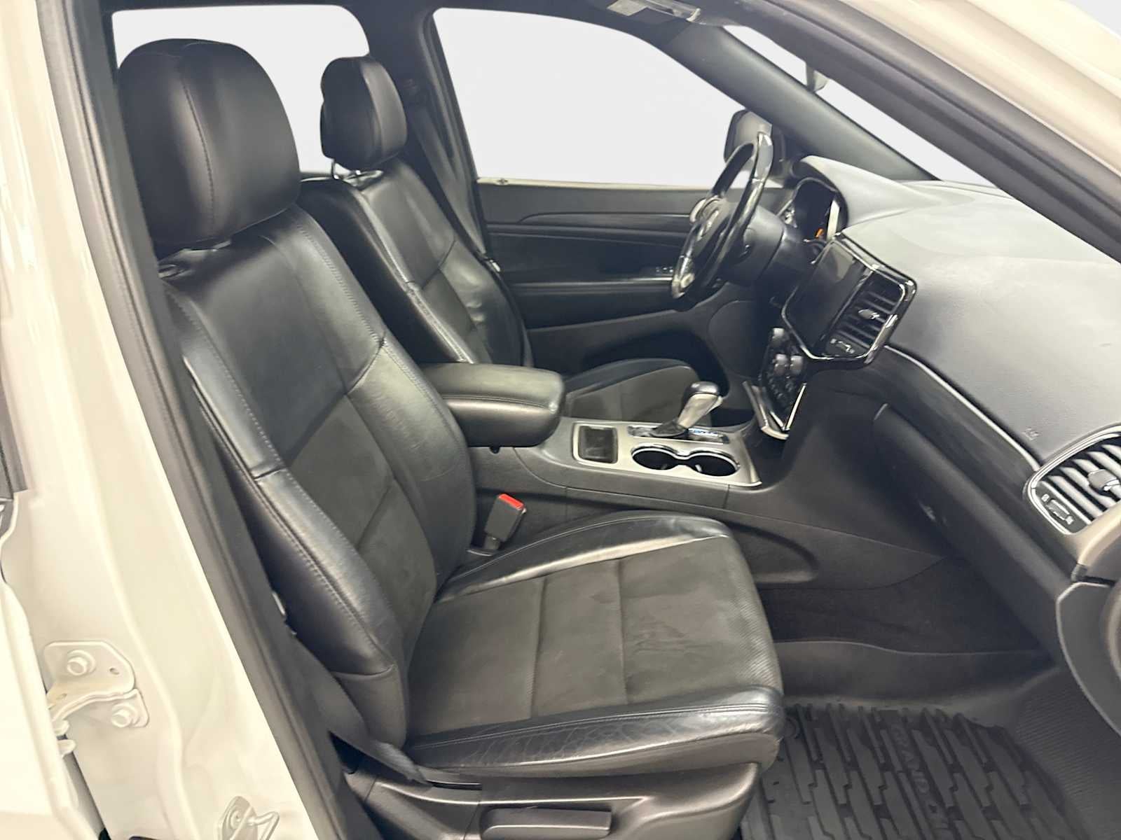 2021 Jeep Grand Cherokee Laredo X 4x4