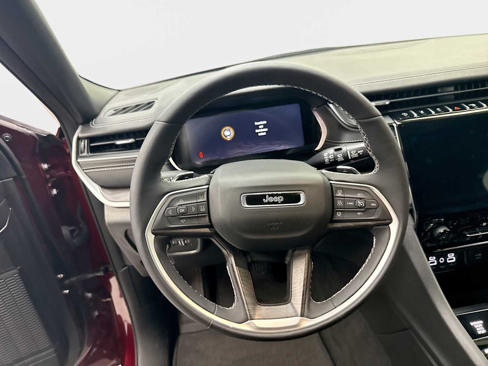 2025 Jeep Grand Cherokee L Limited 4x4