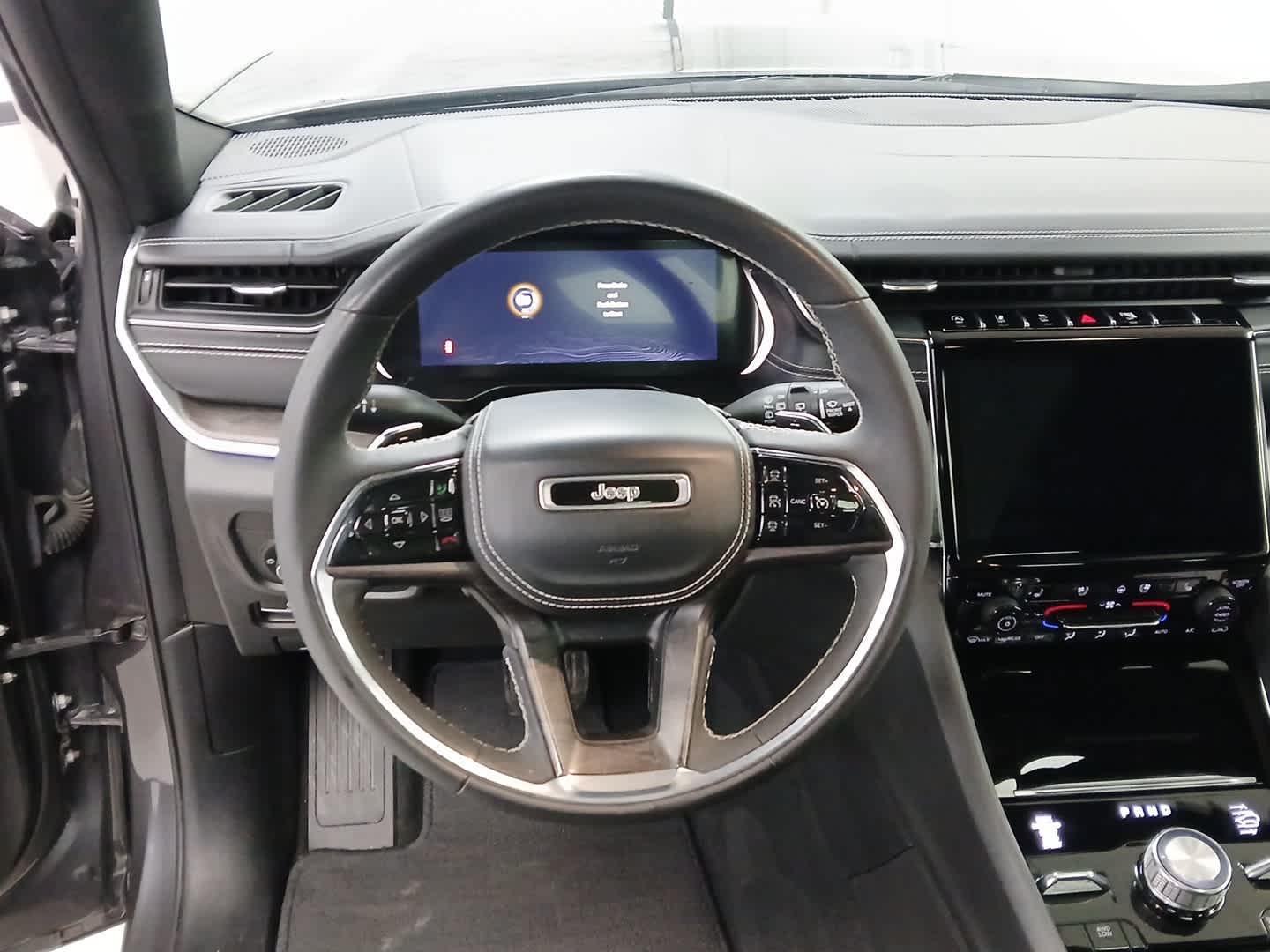 2023 Jeep Grand Cherokee L Overland 4x4