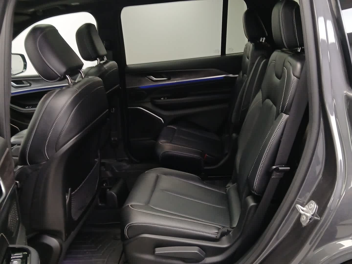 2023 Jeep Grand Cherokee L Overland 4x4