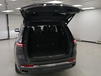 2023 Jeep Grand Cherokee L Overland 4x4