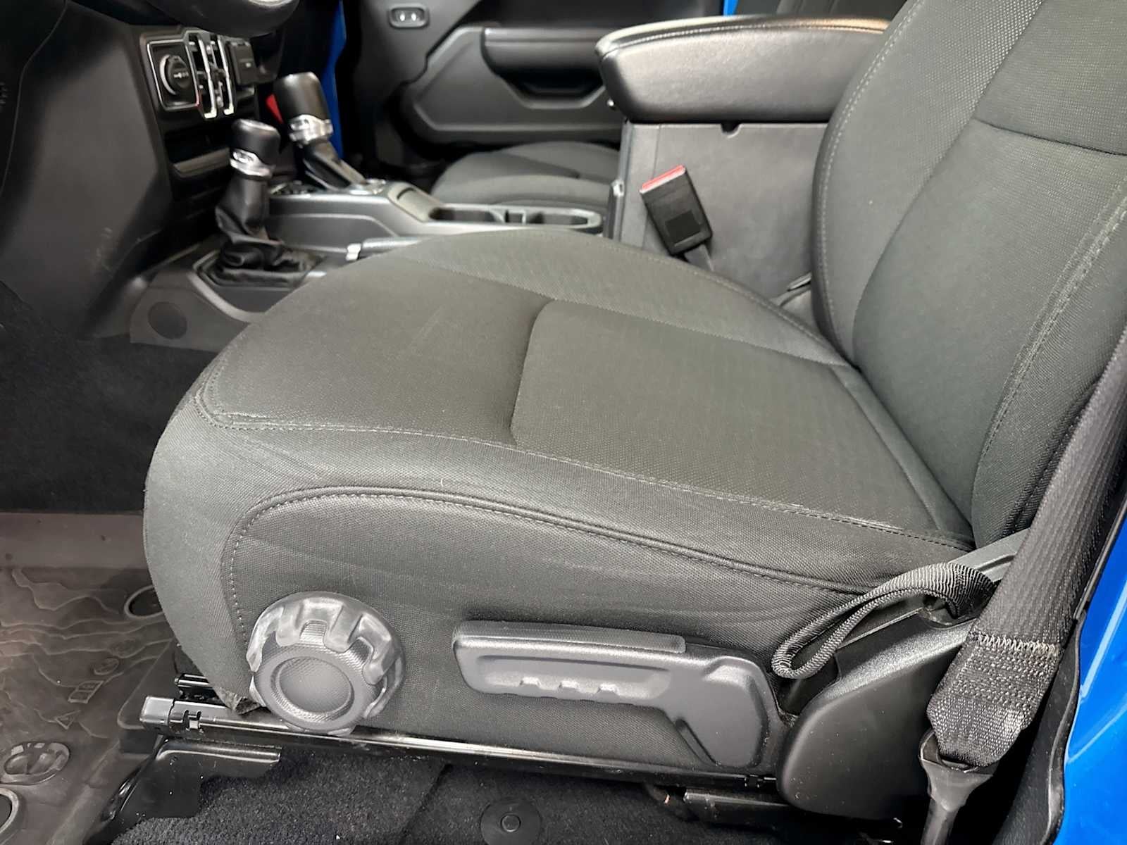 2022 Jeep Gladiator Willys 4x4