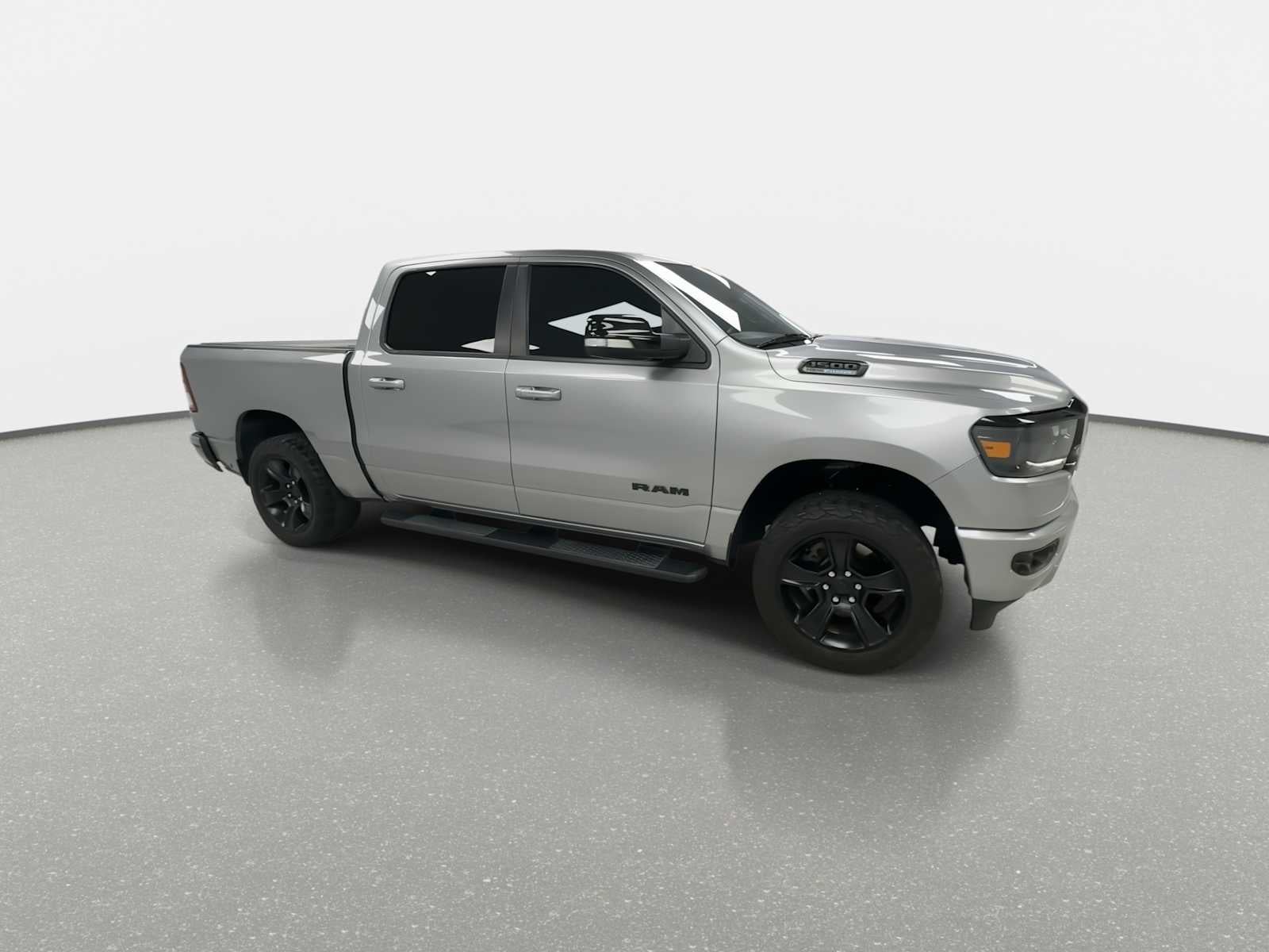 2021 RAM 1500 Big Horn Crew Cab 4x4 5'7' Box