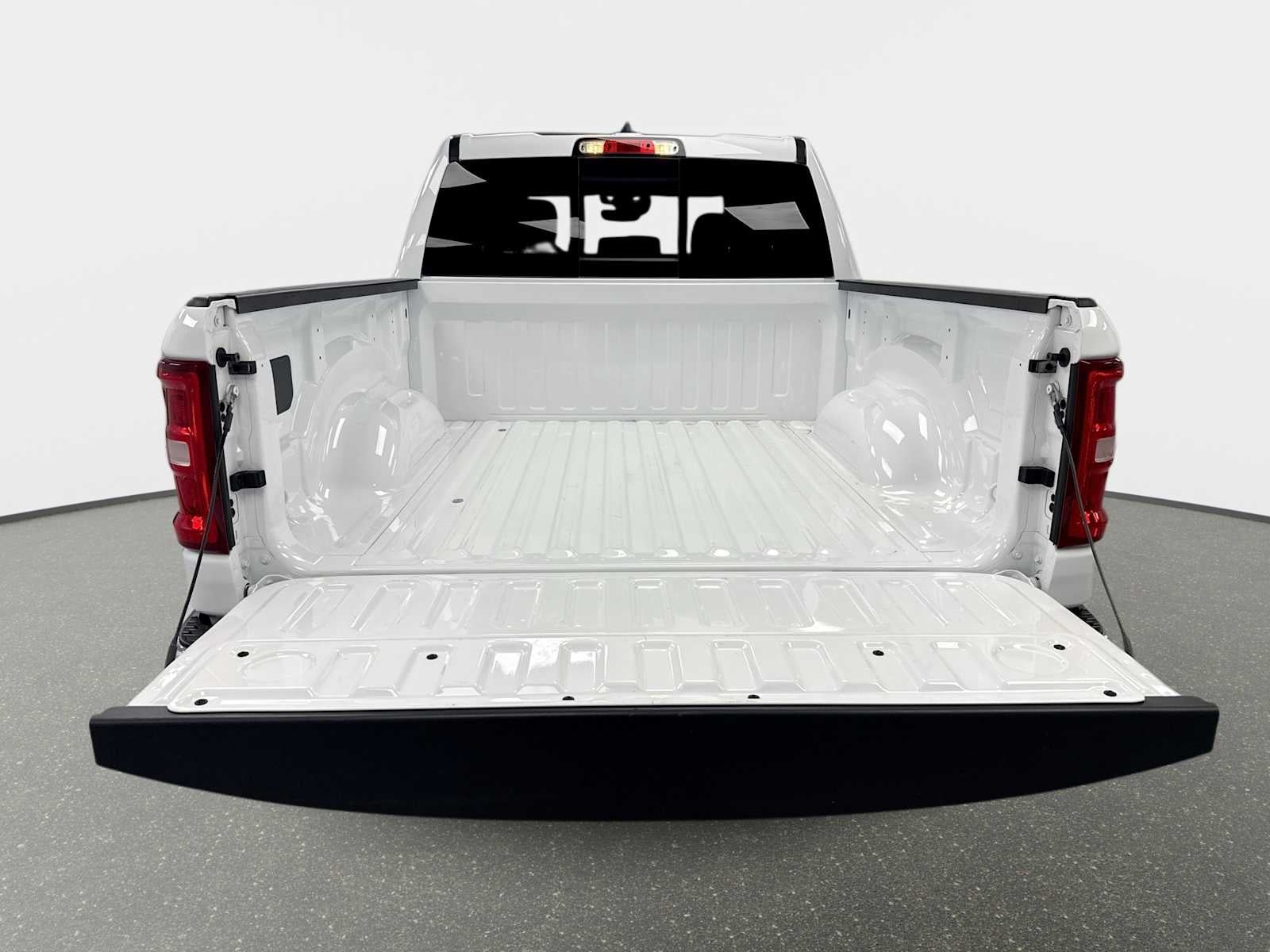 2025 RAM 1500 Laramie Crew Cab 4x4 5'7' Box