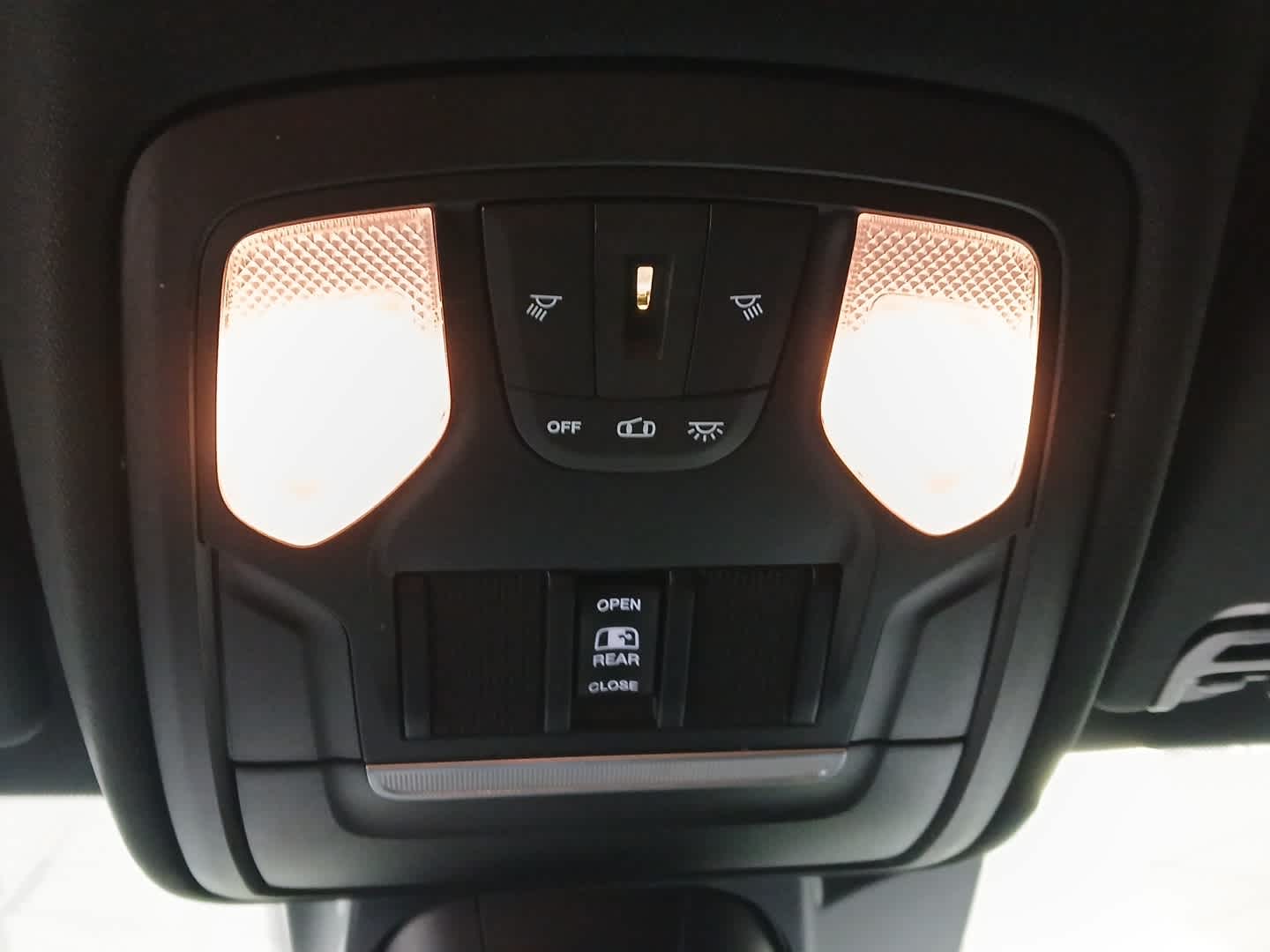 2021 RAM 1500 Rebel Crew Cab 4x4 5'7' Box