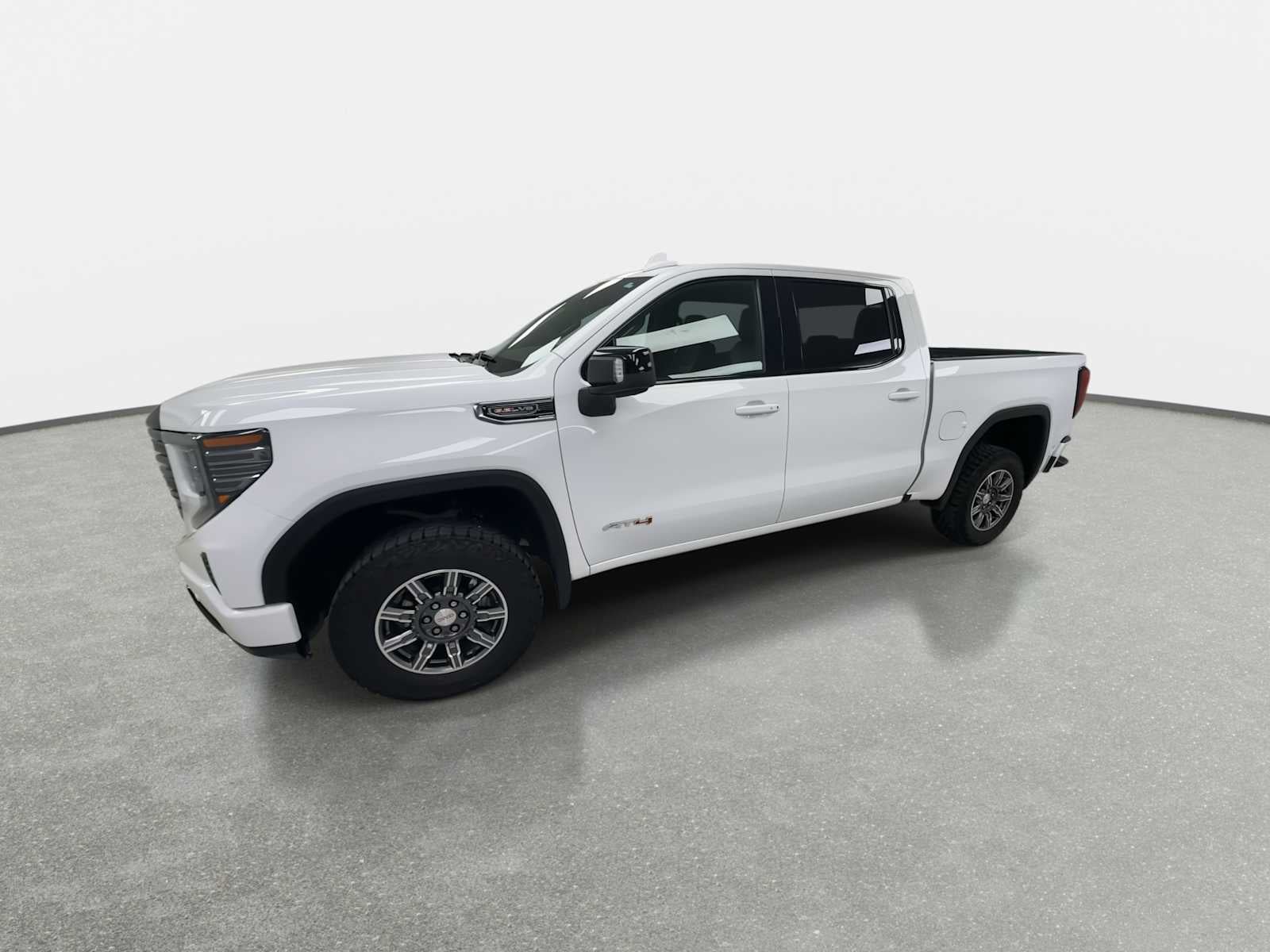 2025 GMC Sierra 1500 4WD Crew Cab Short Box AT4