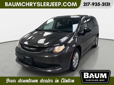 2021 Chrysler Voyager LX