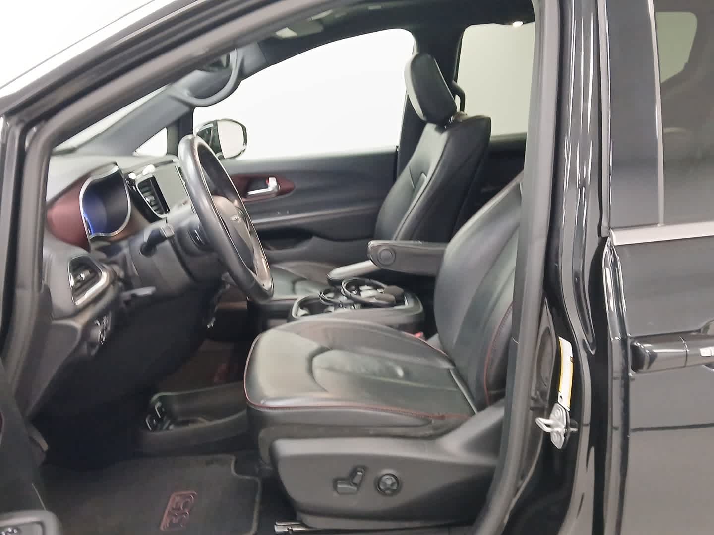 2020 Chrysler Pacifica 35th Anniversary Limited