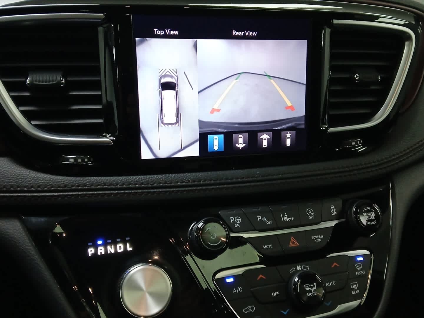 2020 Chrysler Pacifica 35th Anniversary Limited