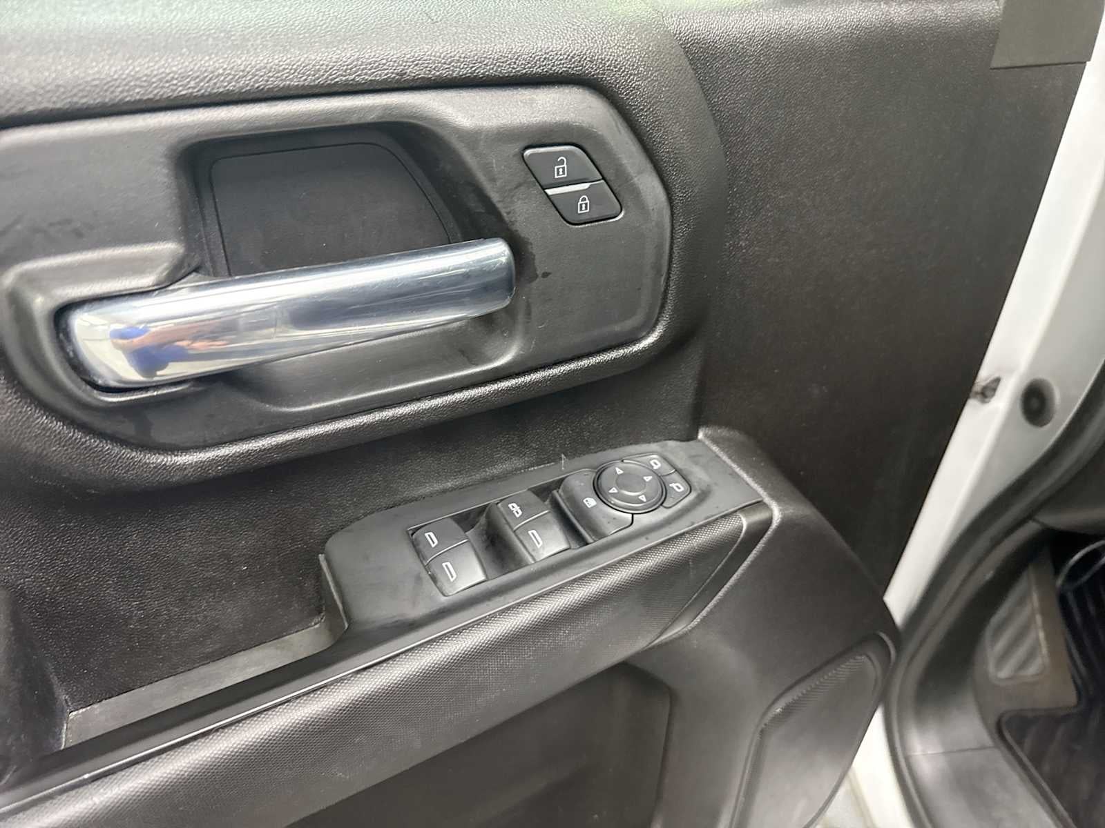 2022 Chevrolet Silverado 2500HD 4WD Crew Cab Standard Bed Custom