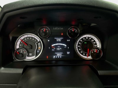 2022 RAM 1500 Classic SLT Crew Cab 4x4 5'7' Box