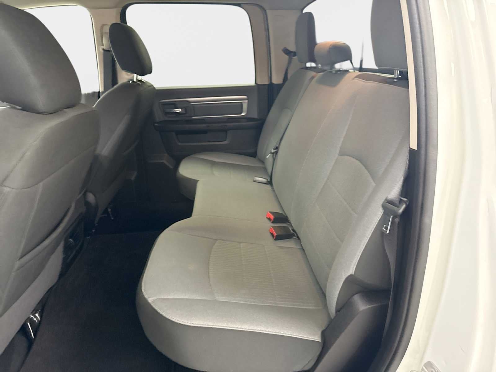 2022 RAM 1500 Classic SLT Crew Cab 4x4 5'7' Box