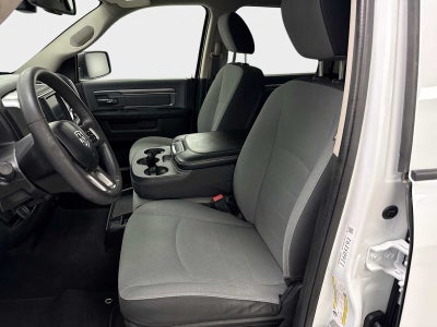 2022 RAM 1500 Classic SLT Crew Cab 4x4 5'7' Box