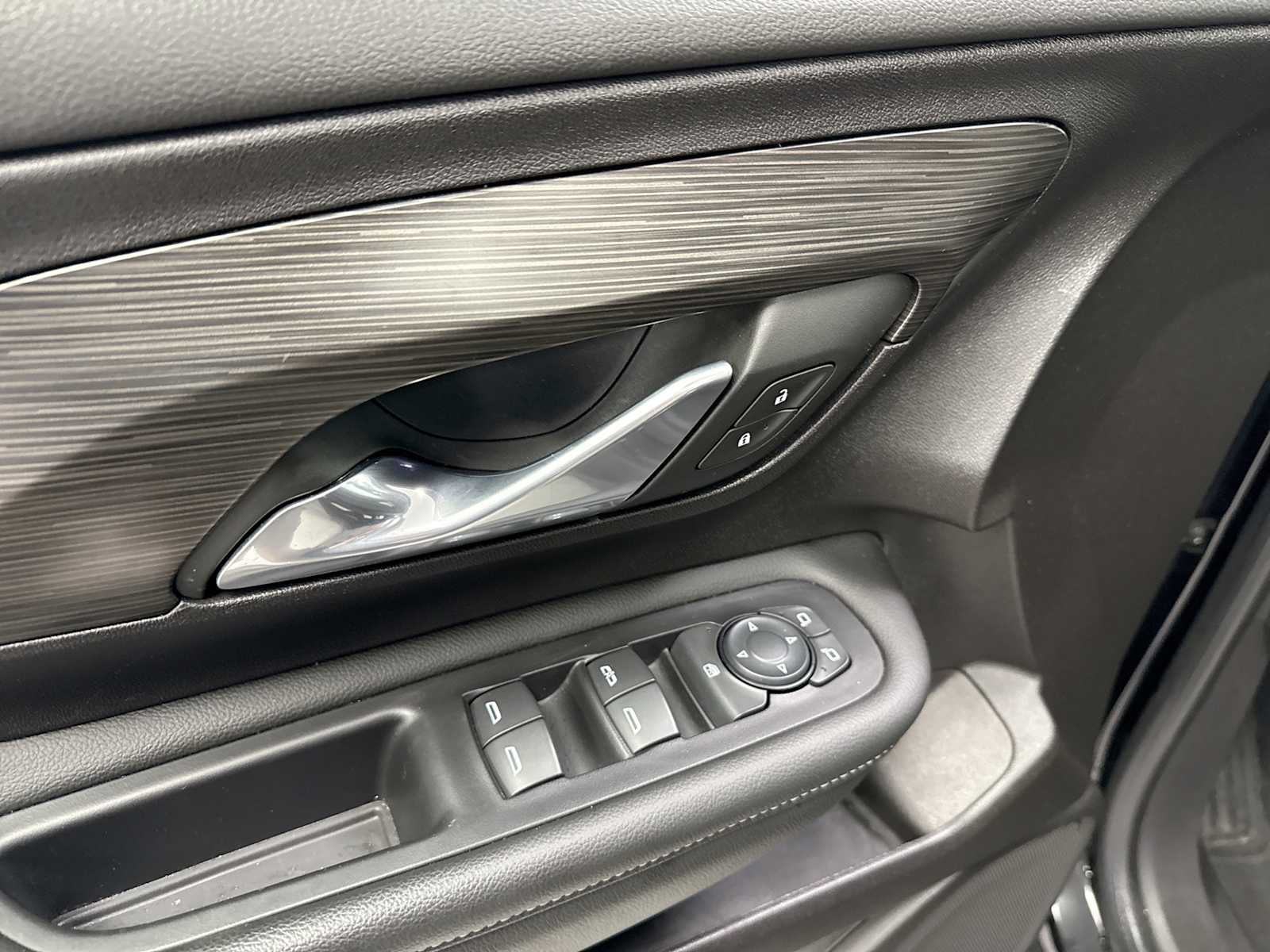 2024 GMC Terrain FWD SLE