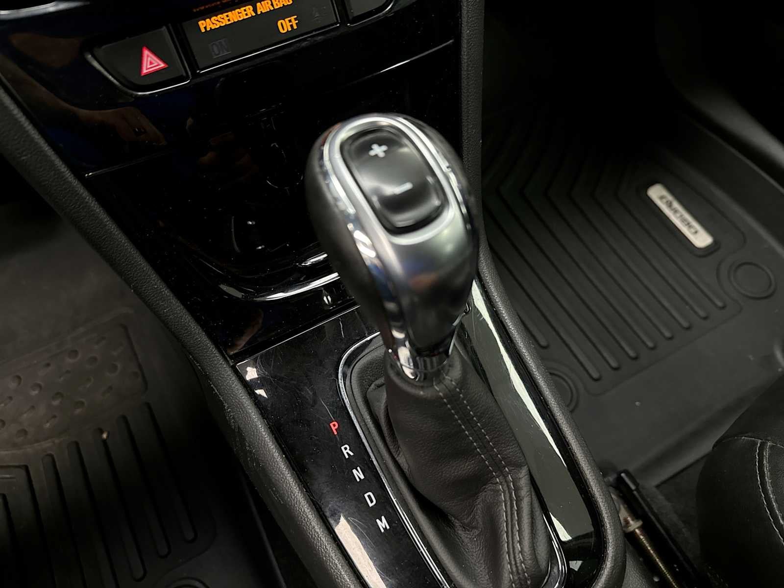 2020 Buick Encore AWD Essence