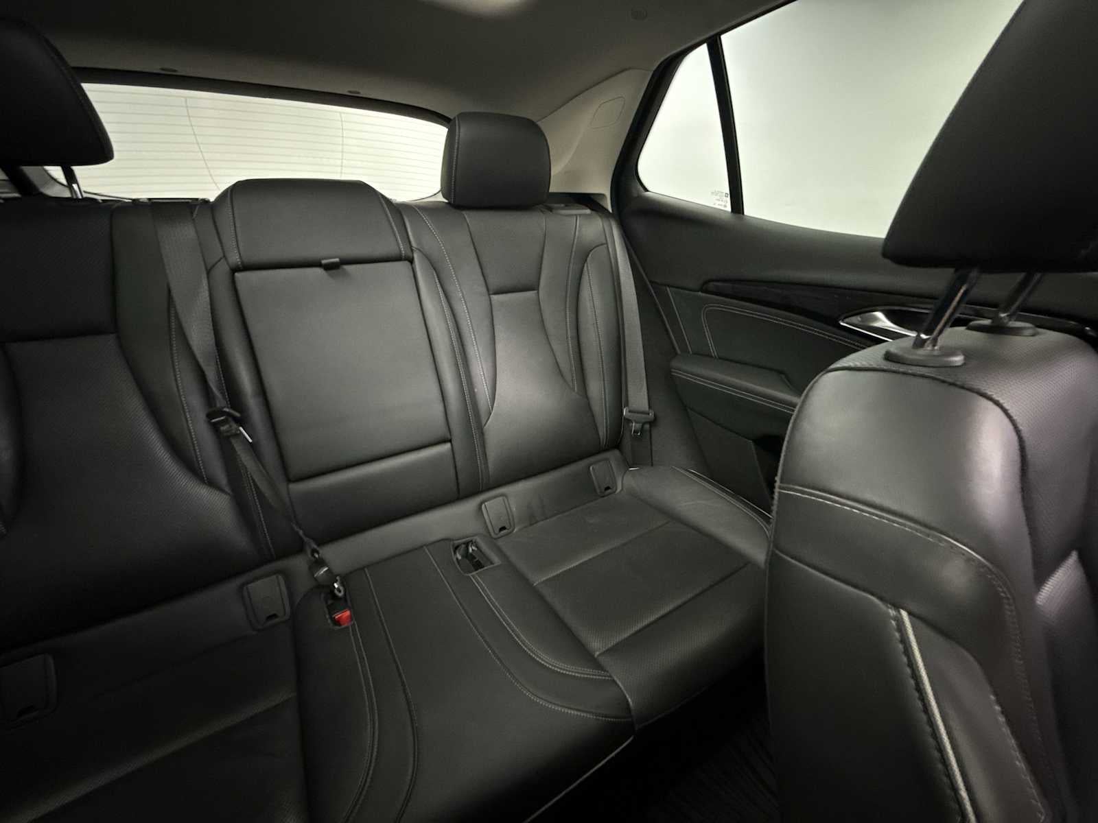 2021 Buick Envision FWD Essence