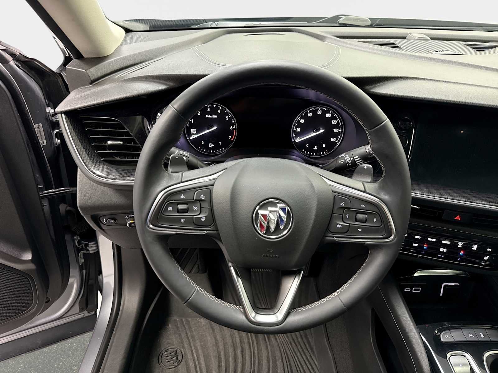 2021 Buick Envision FWD Essence