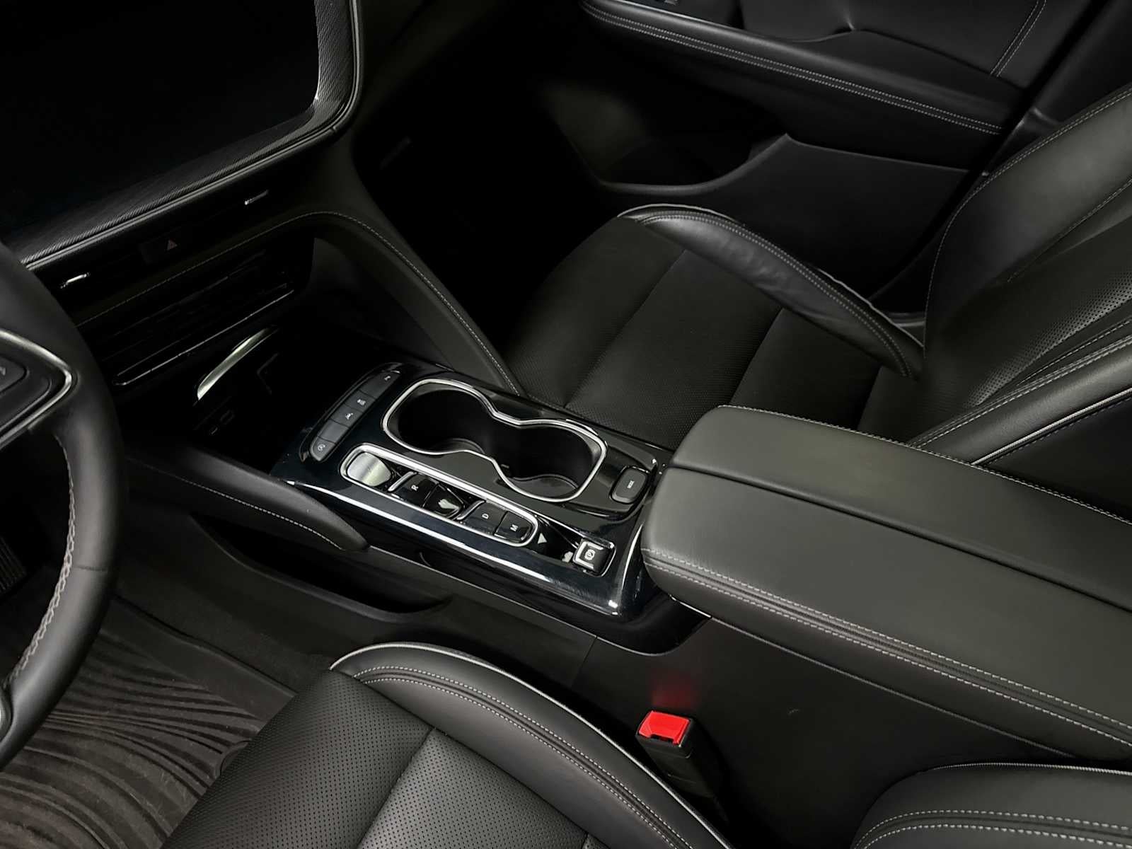 2021 Buick Envision FWD Essence