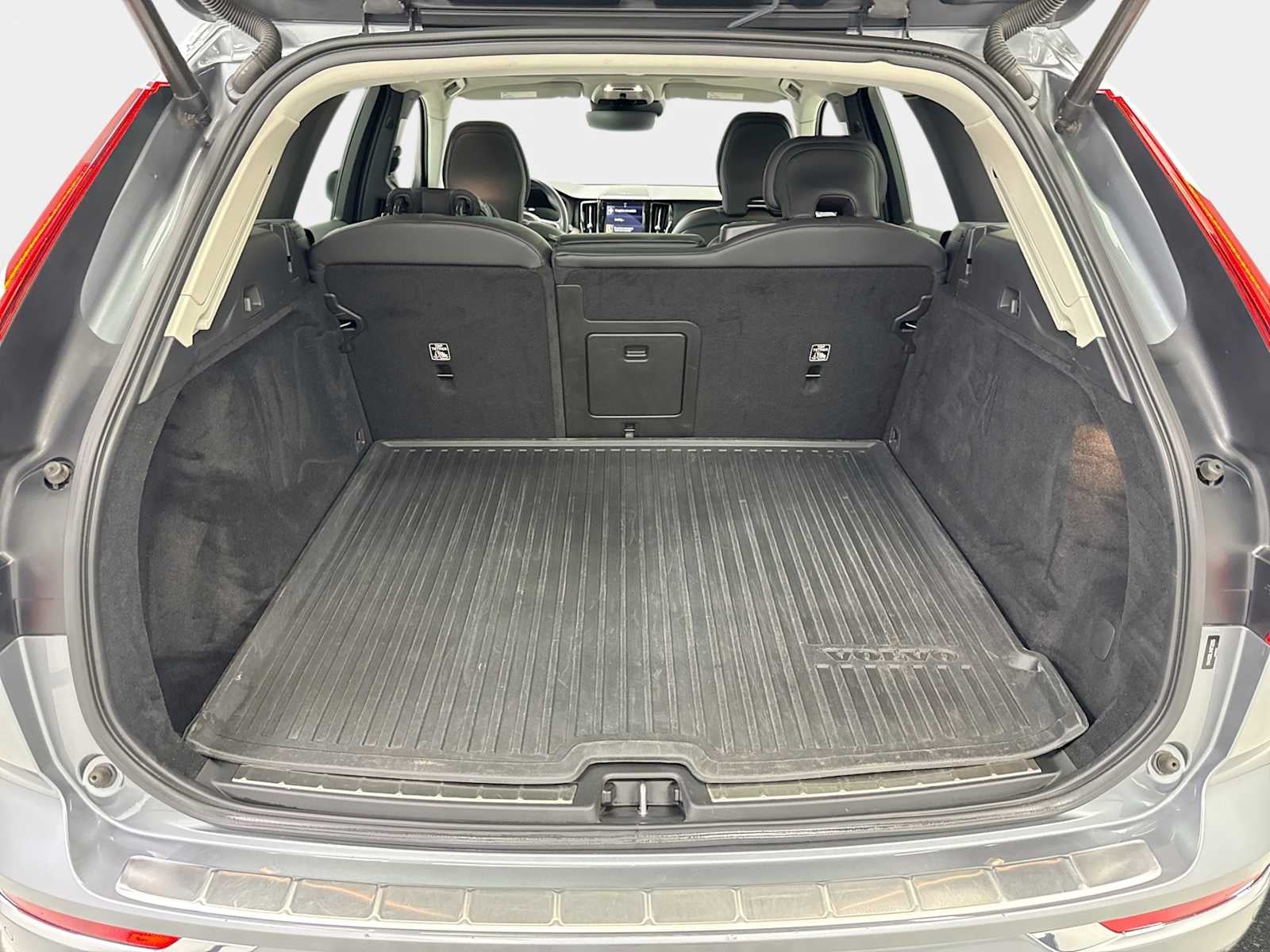 2021 Volvo XC60 T5 Inscription