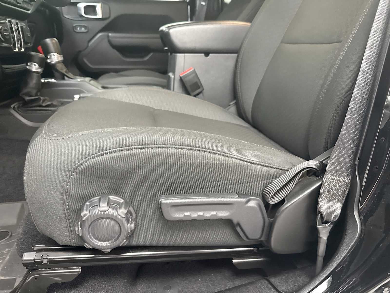 2023 Jeep Wrangler 4-Door High Tide - Photo 14