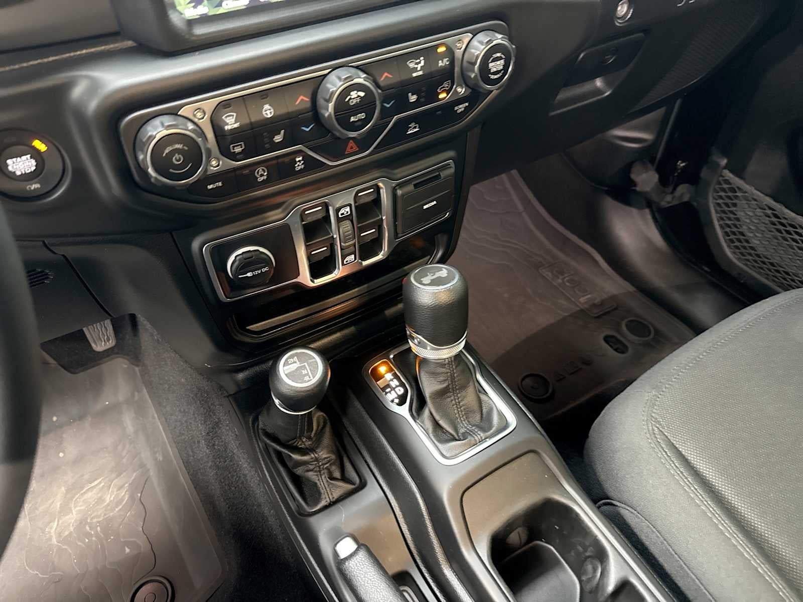 2023 Jeep Wrangler 4-Door High Tide - Photo 21