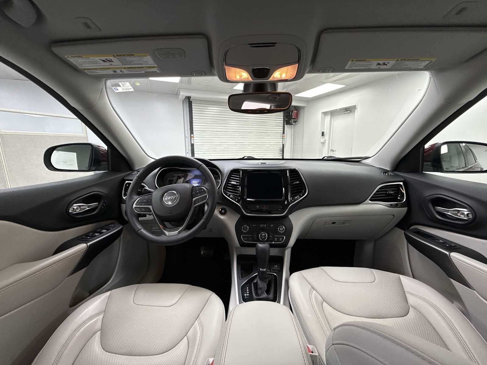 2019 Jeep Cherokee Limited FWD