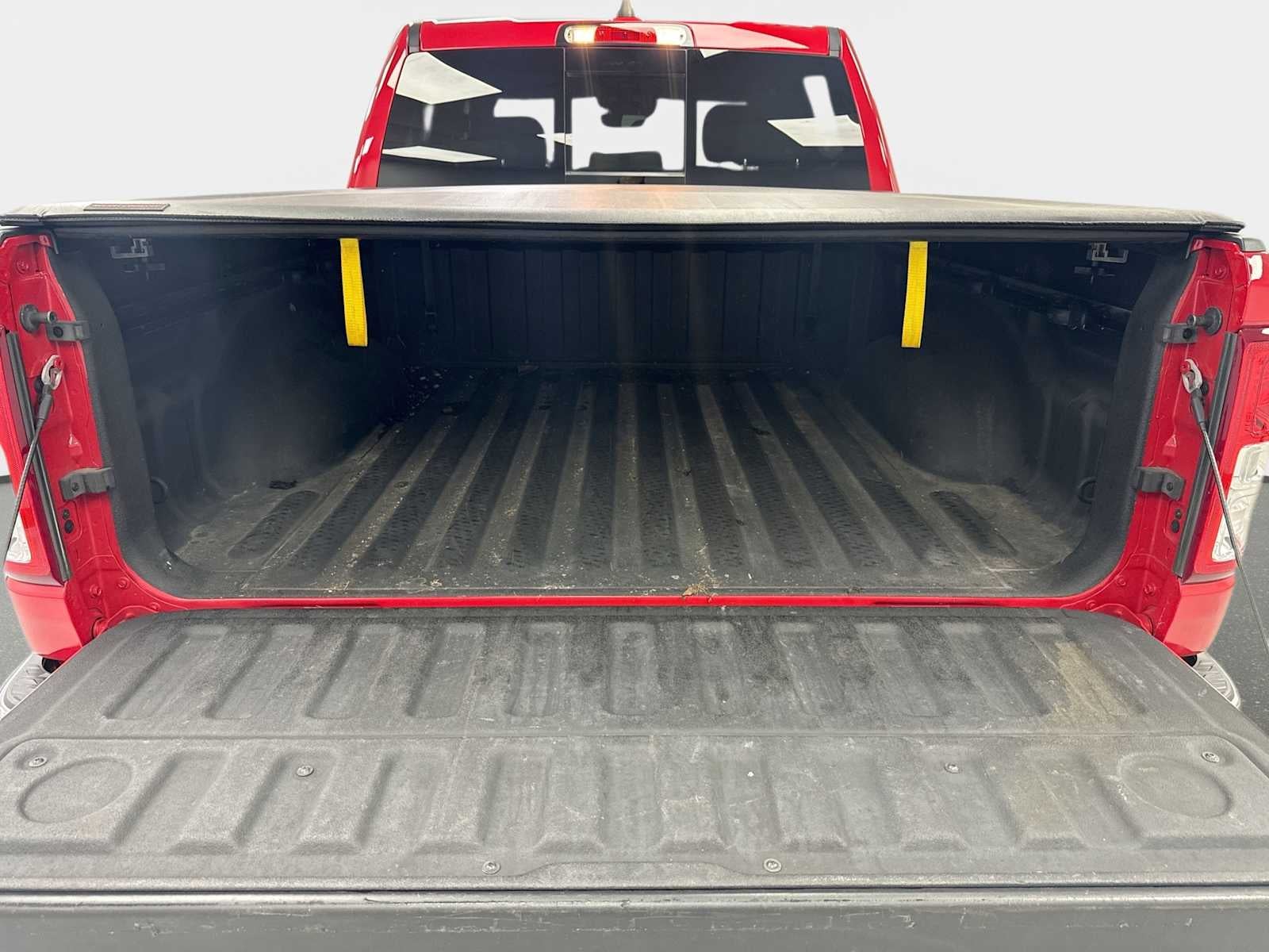 2022 RAM 1500 Big Horn Crew Cab 4x4 5'7" Box