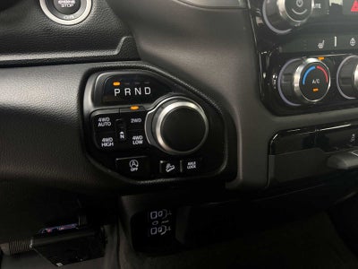 2022 RAM 1500 Big Horn Crew Cab 4x4 5'7" Box