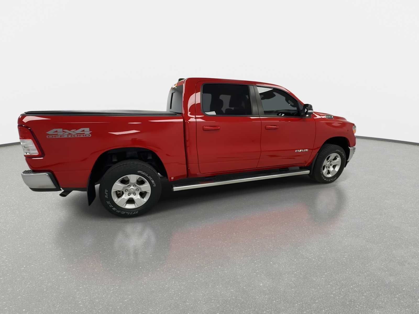 2022 RAM 1500 Big Horn Crew Cab 4x4 5'7" Box