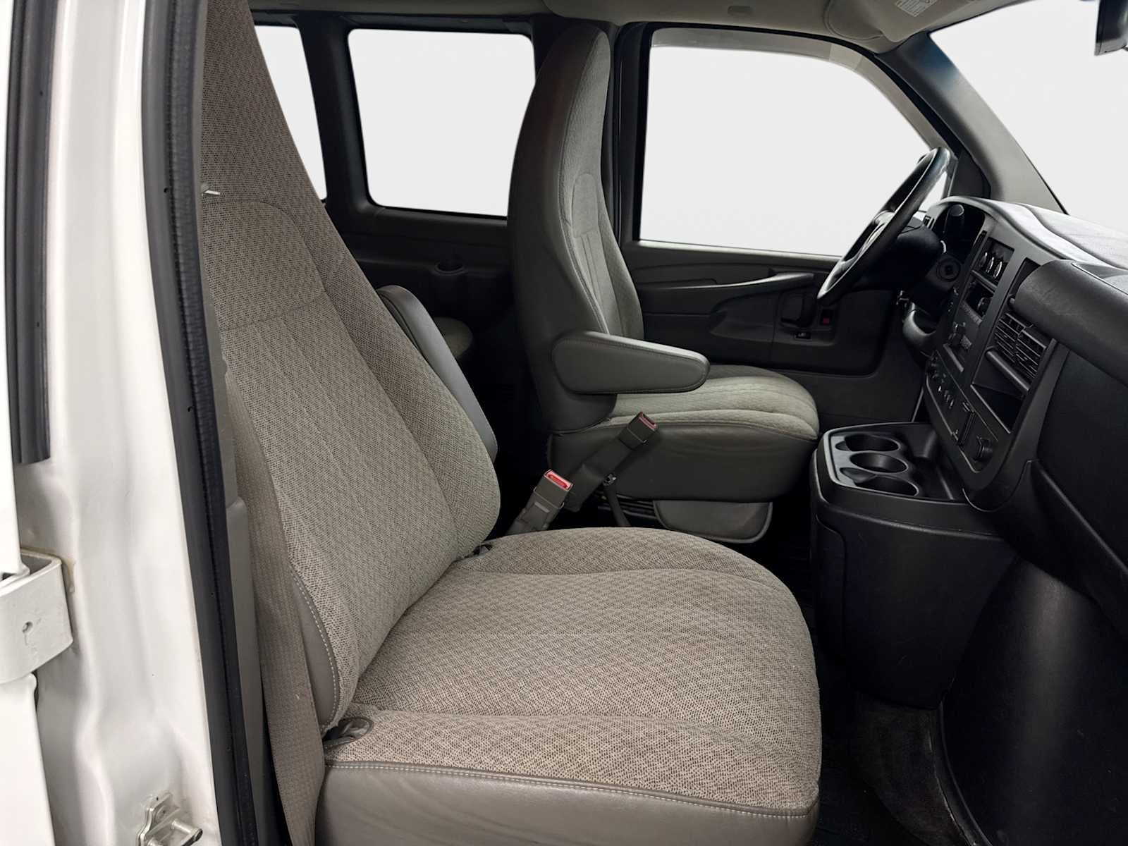 2015 Chevrolet Express Passenger 3500 LT