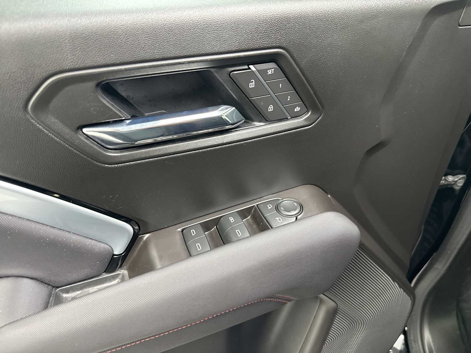 2026 Chevrolet Colorado Z71 - Photo 14