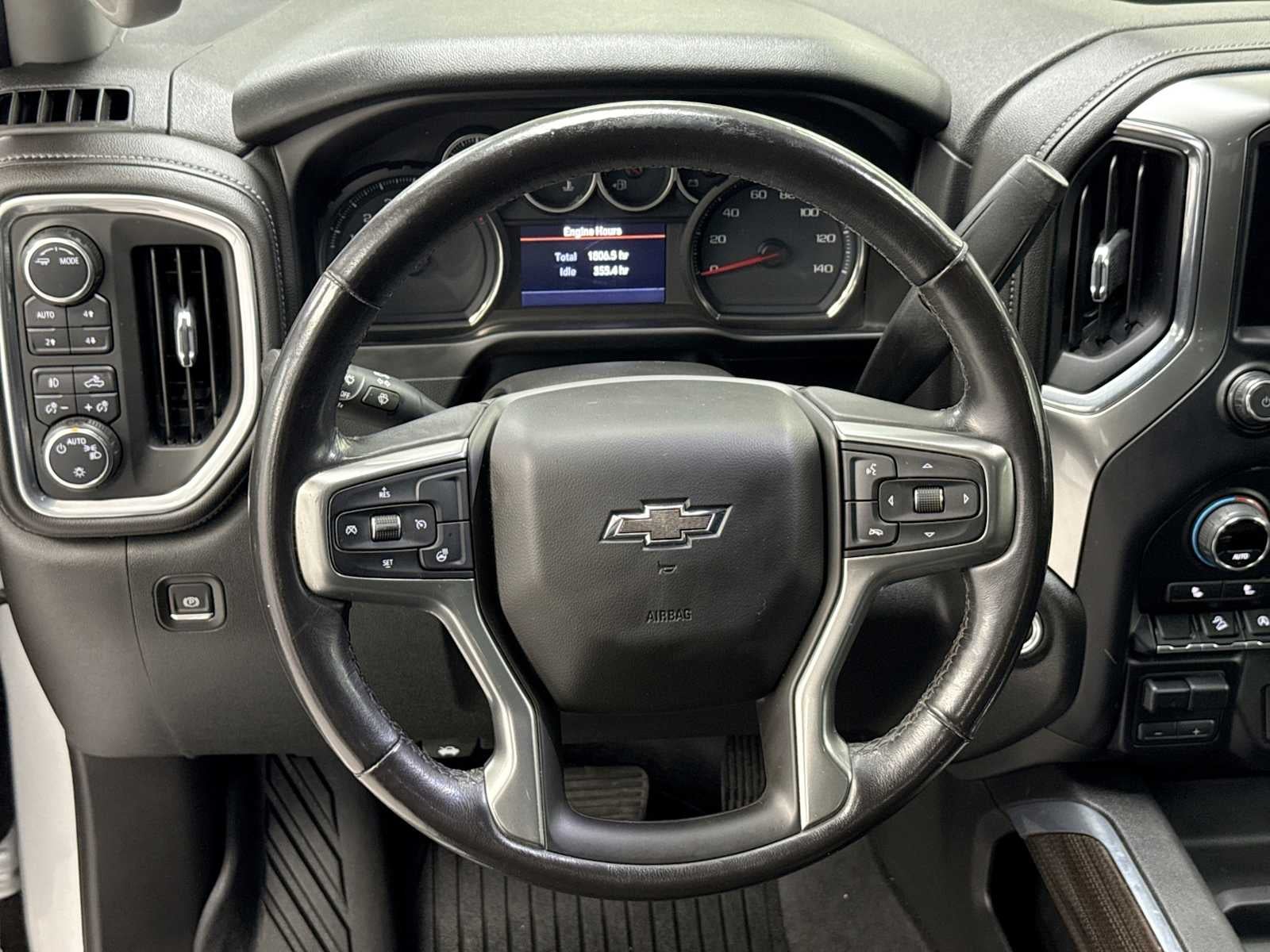 2020 Chevrolet Silverado 1500 RST - Photo 11