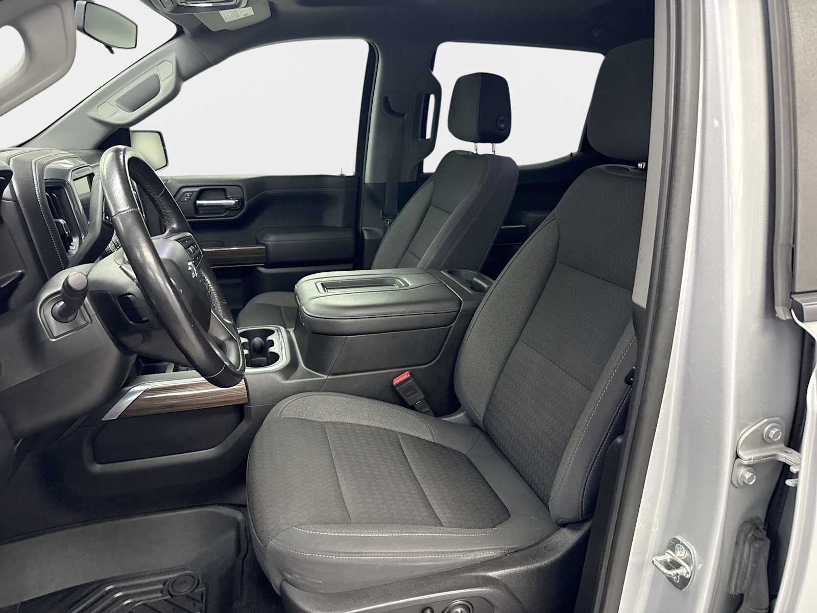 2020 Chevrolet Silverado 1500 RST - Photo 13