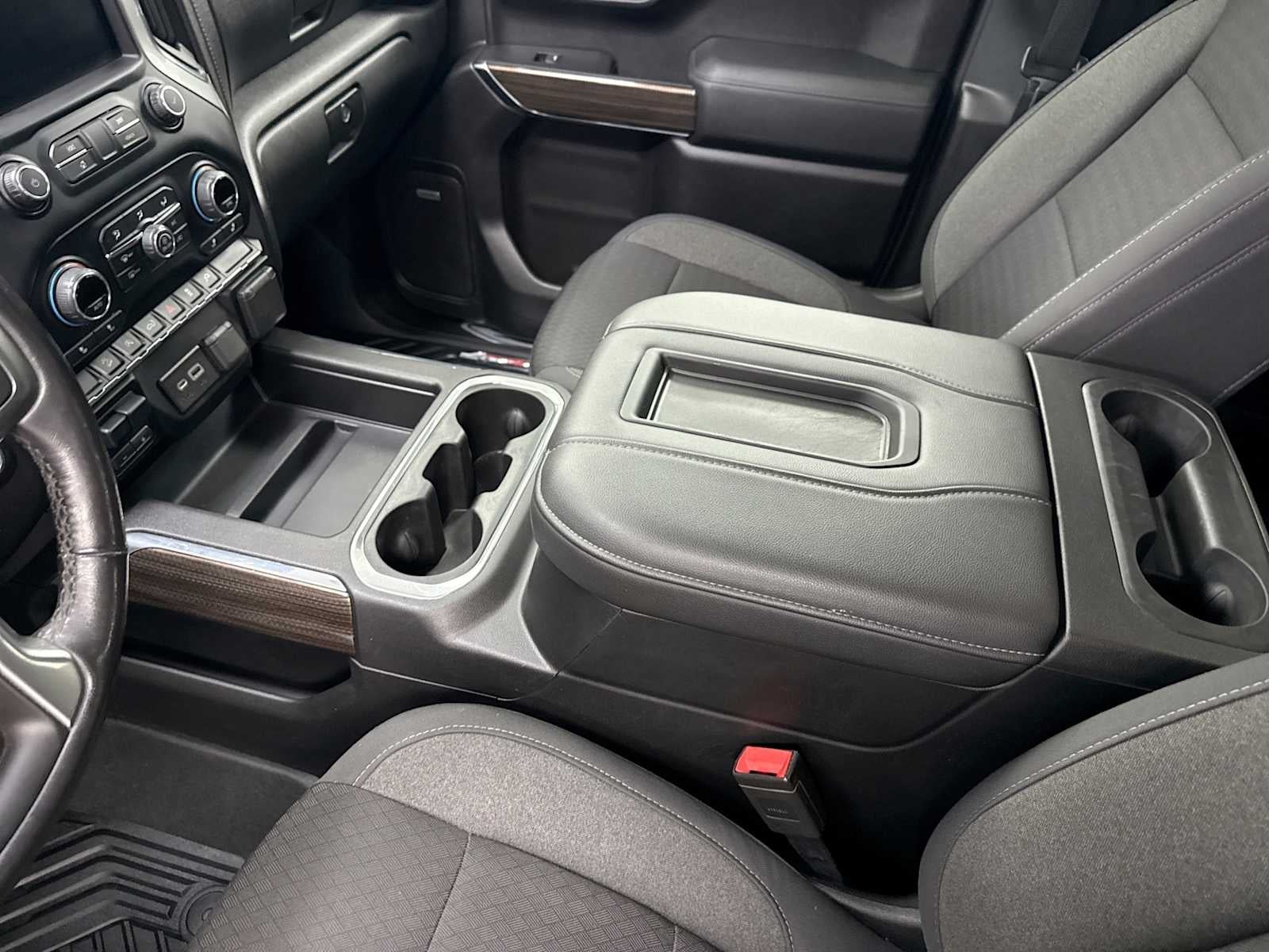 2020 Chevrolet Silverado 1500 RST - Photo 21