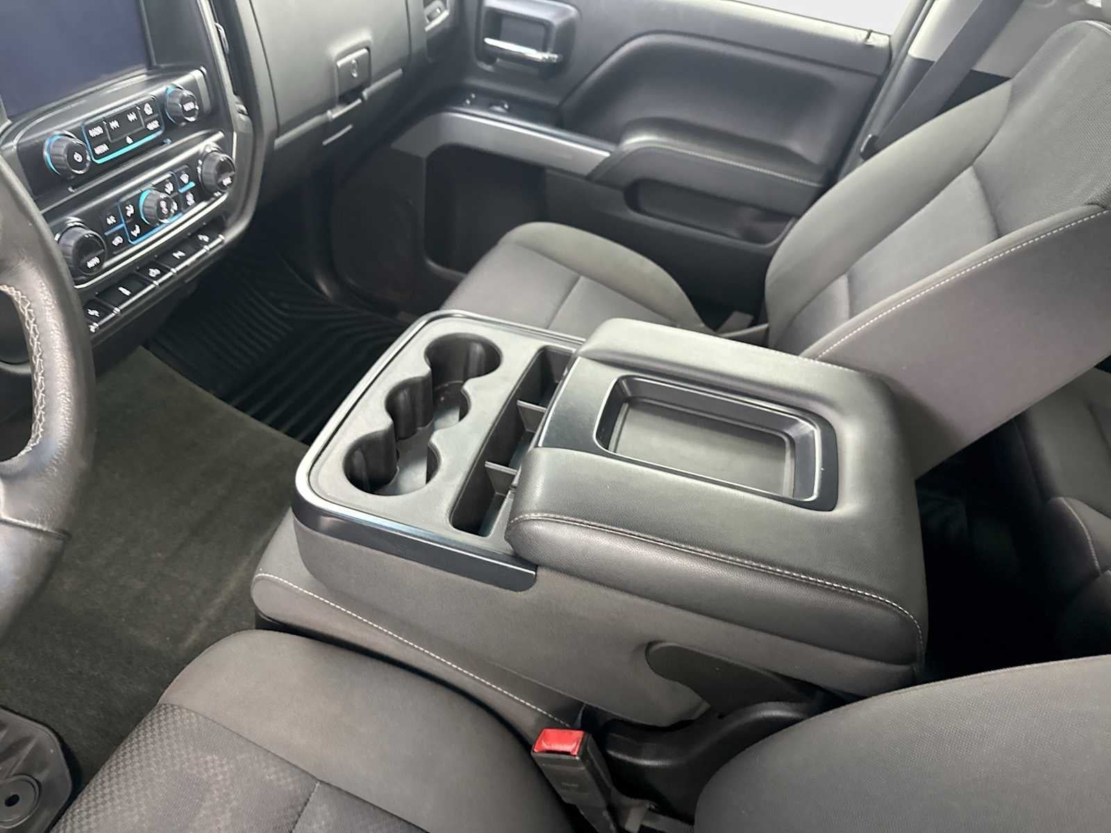 2017 Chevrolet Silverado 1500 LT Z71 - Photo 21