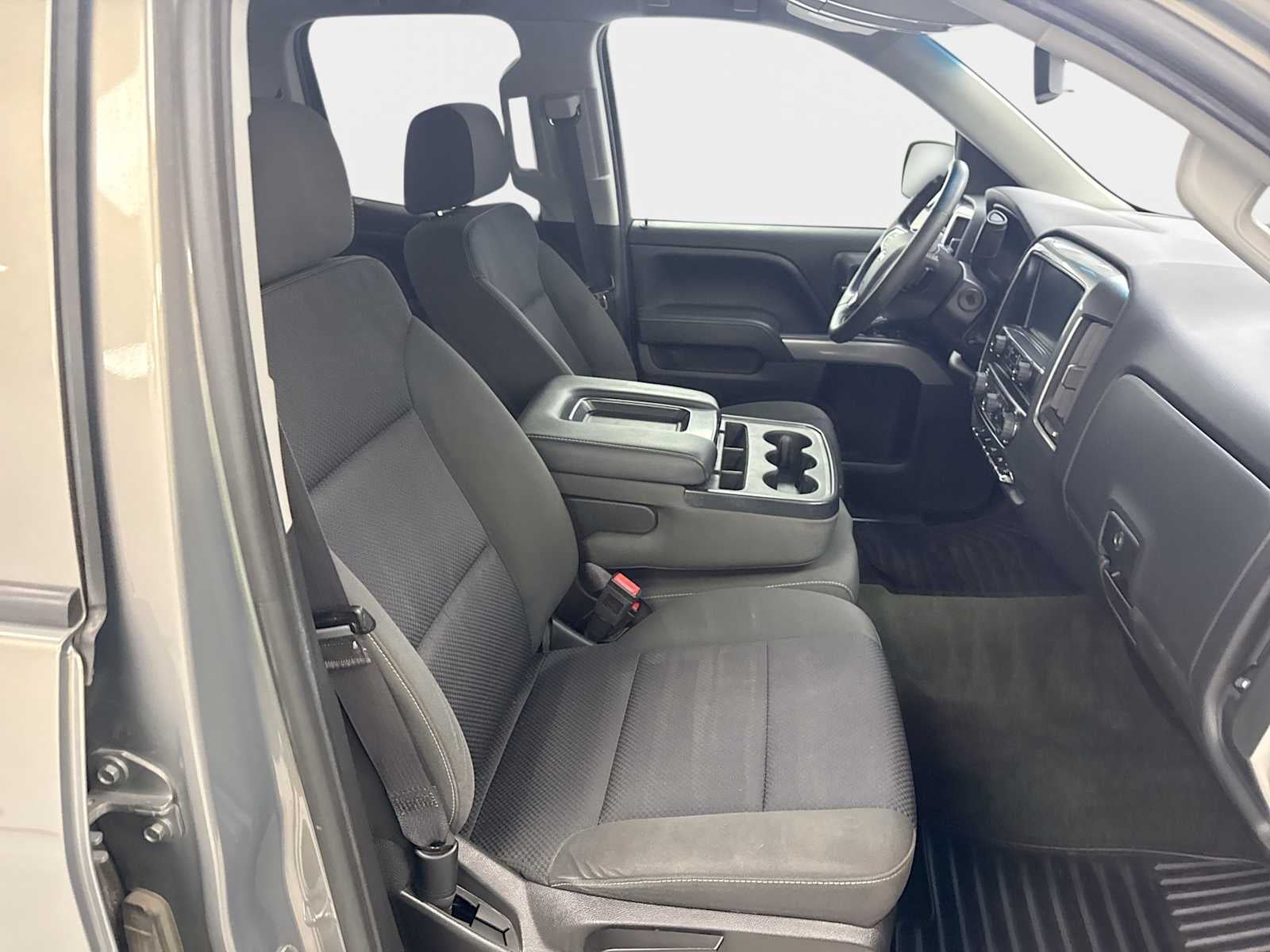 2017 Chevrolet Silverado 1500 LT Z71 - Photo 24