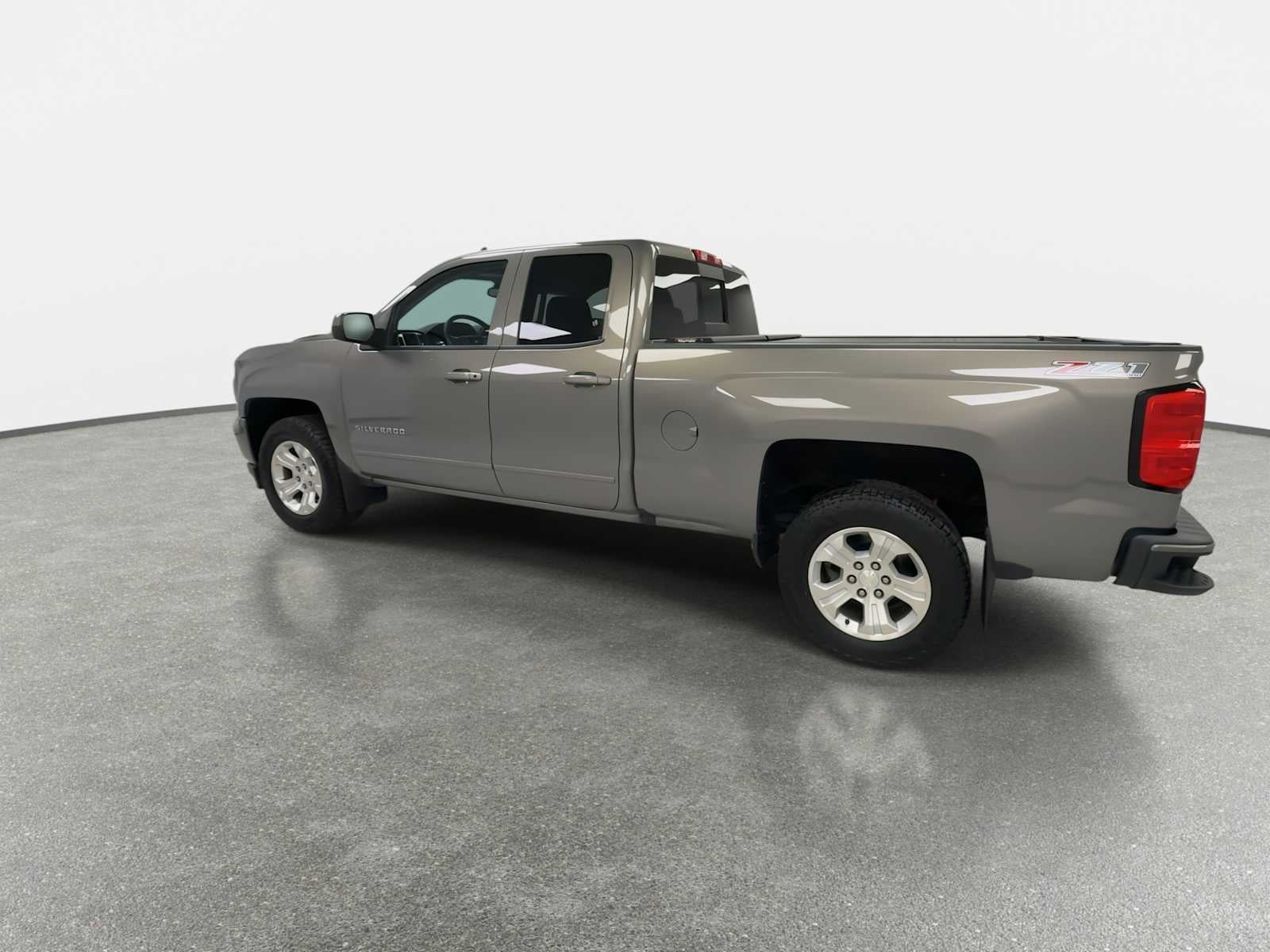 2017 Chevrolet Silverado 1500 LT Z71 - Photo 6