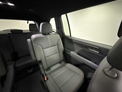 2024 GMC Acadia AT4